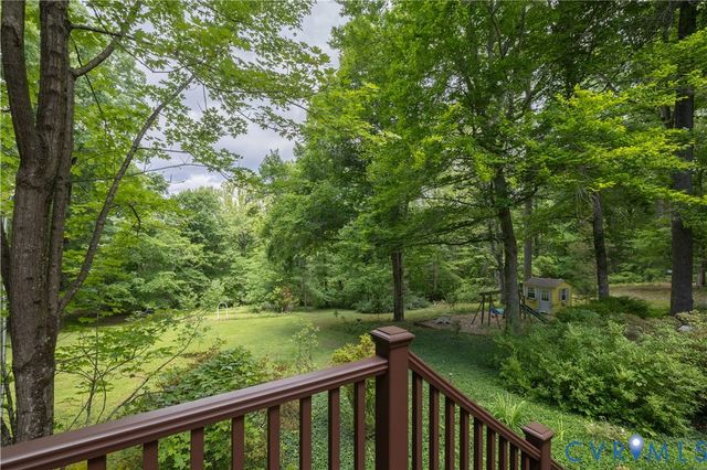 14219 Hickory Oaks Ln, Ashland, VA 23005