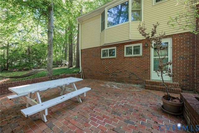 14219 Hickory Oaks Ln, Ashland, VA 23005