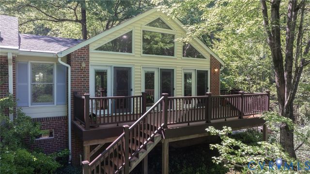 14219 Hickory Oaks Ln, Ashland, VA 23005