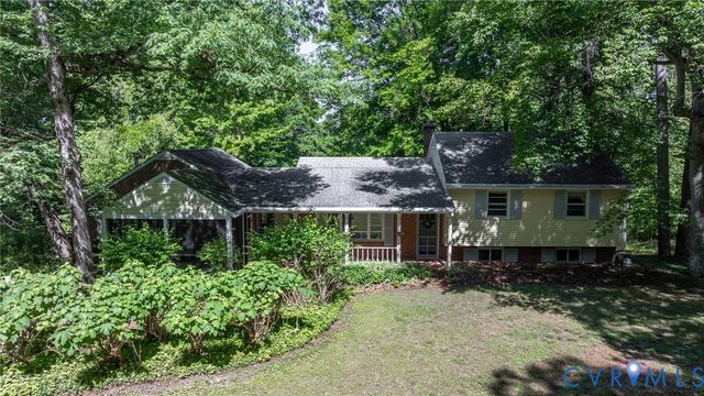 14219 Hickory Oaks Ln, Ashland, VA 23005