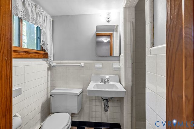 14219 Hickory Oaks Ln, Ashland, VA 23005