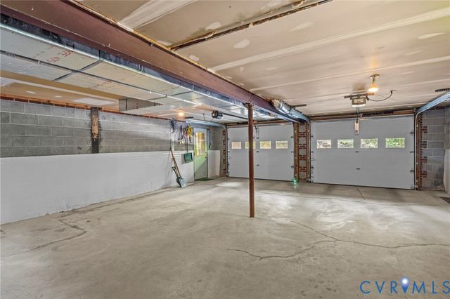 14219 Hickory Oaks Ln, Ashland, VA 23005