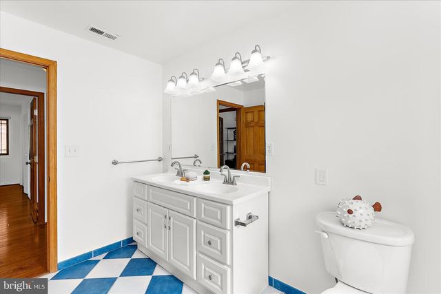 4717 EDGEFIELD RD, Bethesda, MD 20814