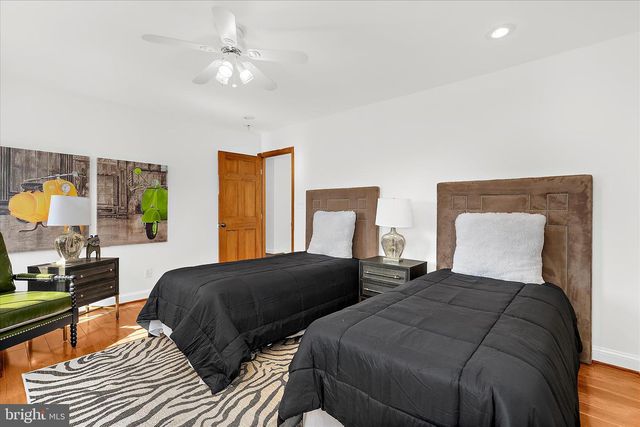 4717 EDGEFIELD RD, Bethesda, MD 20814