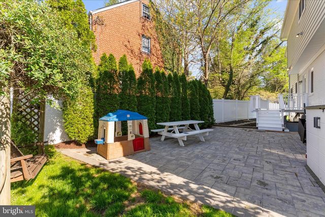 4717 EDGEFIELD RD, Bethesda, MD 20814