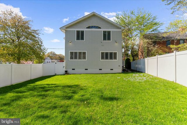 4717 EDGEFIELD RD, Bethesda, MD 20814