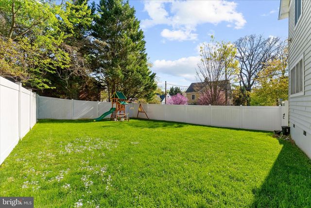 4717 EDGEFIELD RD, Bethesda, MD 20814