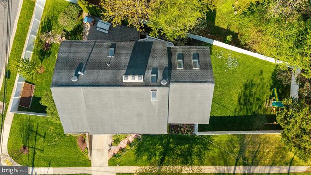 4717 EDGEFIELD RD, Bethesda, MD 20814