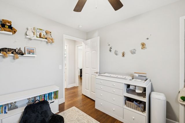 6521B Premier Dr, Nashville, TN 37209