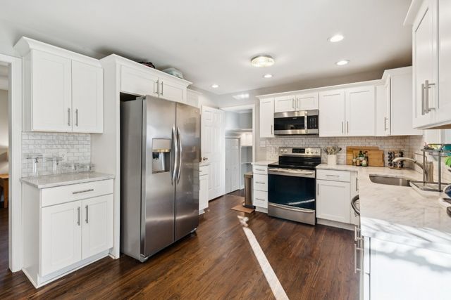 6521B Premier Dr, Nashville, TN 37209