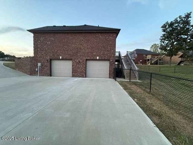 103 Bay Ct, Bardstown, KY 40004