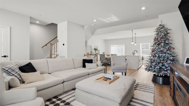 4702 Spruce Rd, Pine Twp, PA 15044