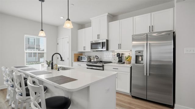 4702 Spruce Rd, Pine Twp, PA 15044