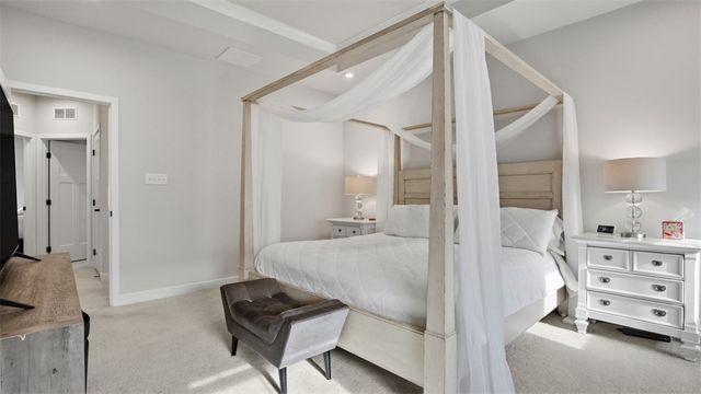 4702 Spruce Rd, Pine Twp, PA 15044