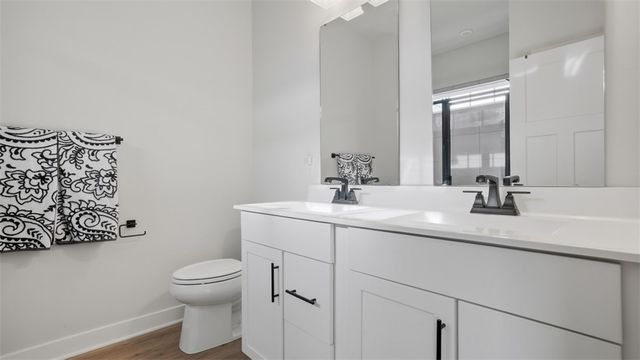 4702 Spruce Rd, Pine Twp, PA 15044