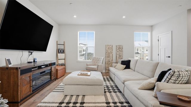 4702 Spruce Rd, Pine Twp, PA 15044