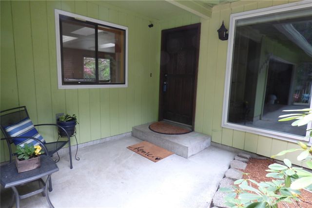 6709 Westhill Court SW, Olympia, WA 98512