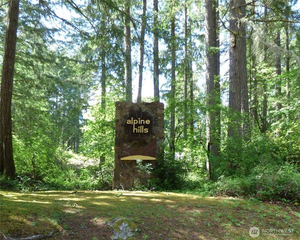 6709 Westhill Court SW, Olympia, WA 98512
