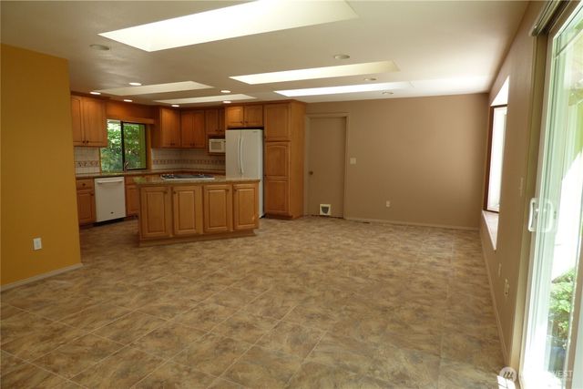 6709 Westhill Court SW, Olympia, WA 98512