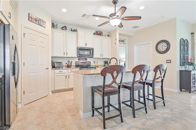 3233 Birch Tree LN, Alva, FL 33920