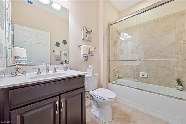 3233 Birch Tree LN, Alva, FL 33920