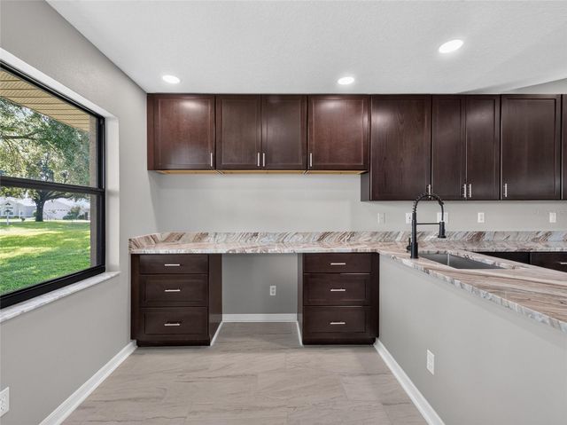 21506 QUEEN ANNE COURT, Leesburg, FL 34748