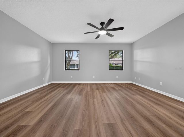 21506 QUEEN ANNE COURT, Leesburg, FL 34748