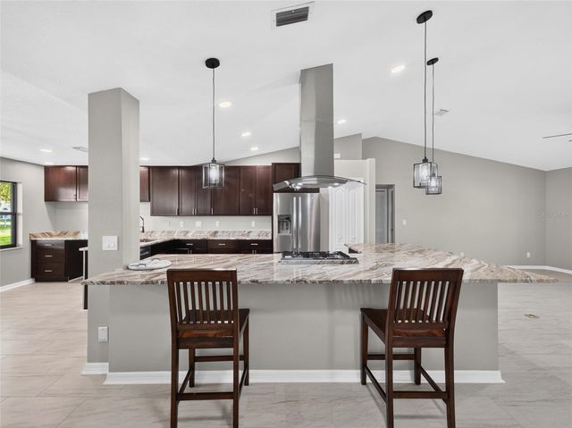 21506 QUEEN ANNE COURT, Leesburg, FL 34748