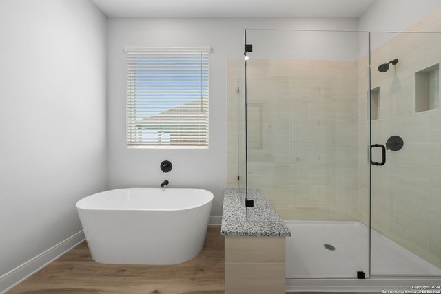 191 AZALEA ALY, Castroville, TX 78009