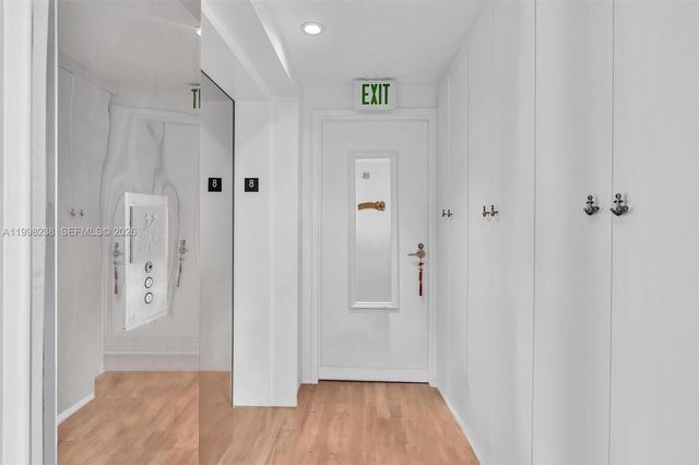 3801 Collins Ave 806, Miami Beach, FL 33140