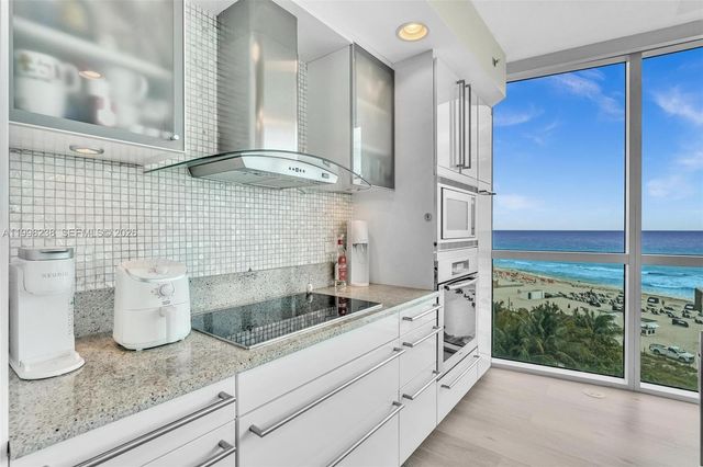 3801 Collins Ave 806, Miami Beach, FL 33140