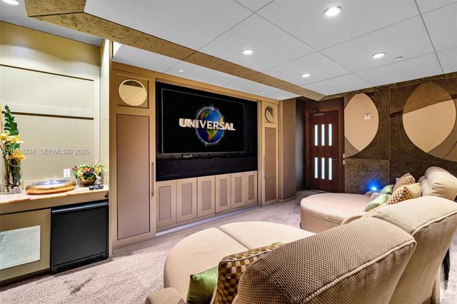 3801 Collins Ave 806, Miami Beach, FL 33140