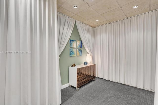 3801 Collins Ave 806, Miami Beach, FL 33140