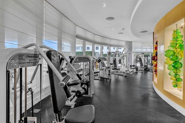 3801 Collins Ave 806, Miami Beach, FL 33140