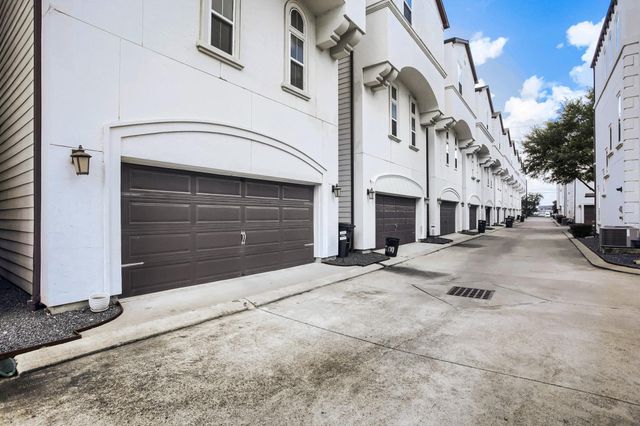 2723 Kennedy Street, Houston, TX 77003