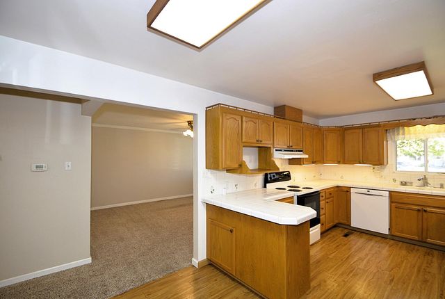 1314 Terry Avenue, Clovis, CA 93612