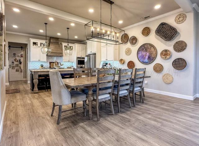 801 E 1st Street, Stinnett, TX 79083