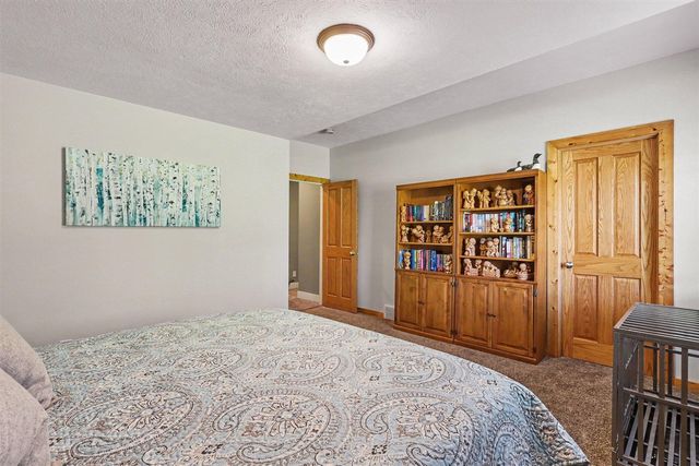 6054 S Moorland Road, Ravenna, MI 49451