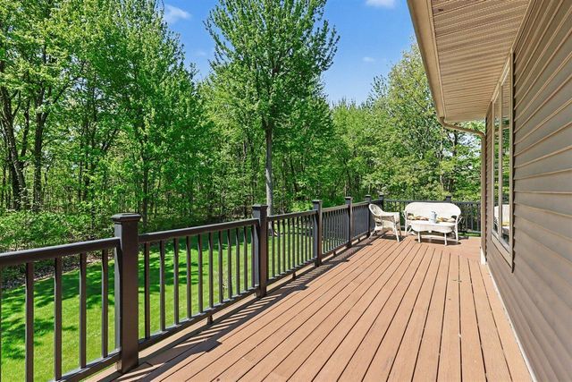 6054 S Moorland Road, Ravenna, MI 49451