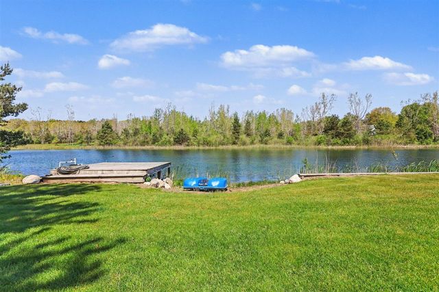 6054 S Moorland Road, Ravenna, MI 49451