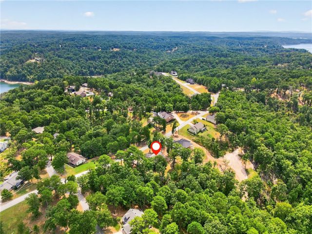 41 Village Road, Rogers, AR 72756