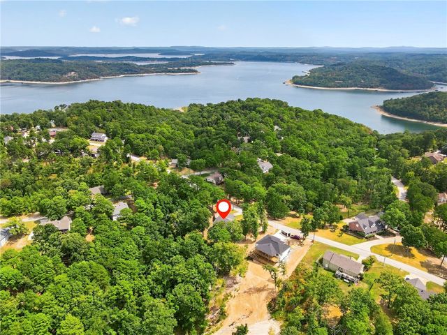 41 Village Road, Rogers, AR 72756
