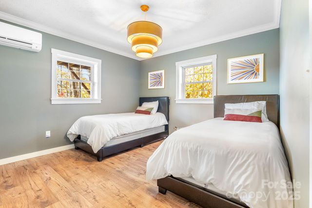 146 Promiseland Road, Canton, NC 28716