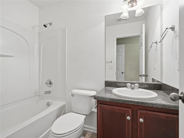 2828 Farmstead Court, Grayson, GA 30017