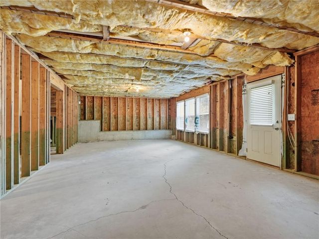 2828 Farmstead Court, Grayson, GA 30017