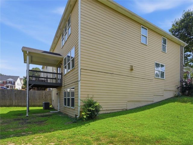 2828 Farmstead Court, Grayson, GA 30017