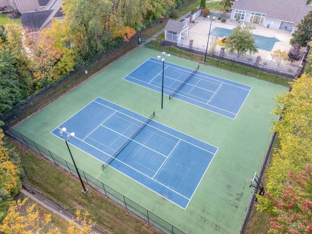 210 Carrington Place, Loveland, OH 45140