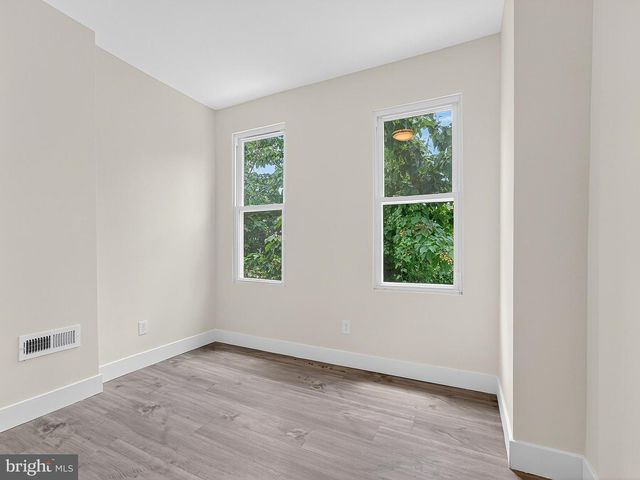 3020 EUCLID AVE, Philadelphia, PA 19121