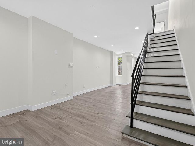 3020 EUCLID AVE, Philadelphia, PA 19121