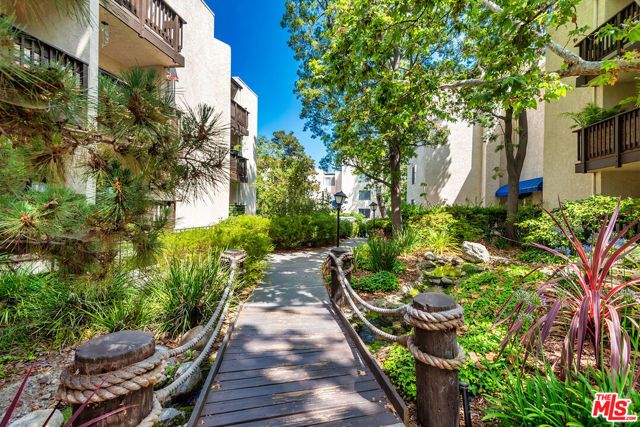 7306 Summertime Lane, Culver City, CA 90230